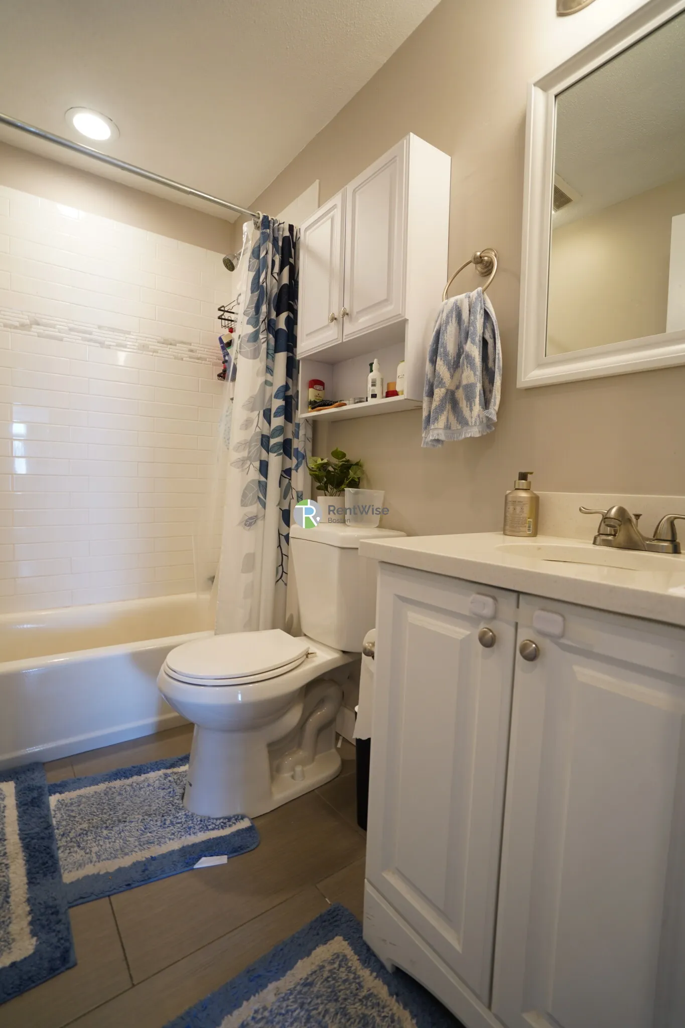 2 bed, 2 bath apartment for rent at 404 Langley Rd Unit 302, Newton Centre — photo 16 of 27