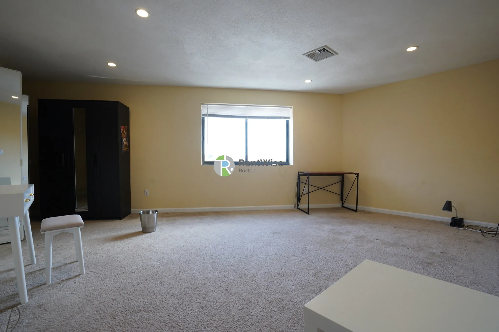 2 bed, 2 bath apartment for rent at 404 Langley Rd Unit 304, Thompsonville — photo 9 of 43