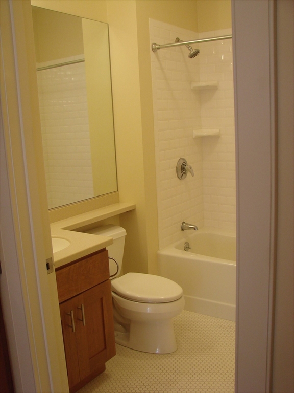 1 bed, 1 bath apartment for rent at 404 Marlborough St Unit 5, Back Bay — photo 12 of 22