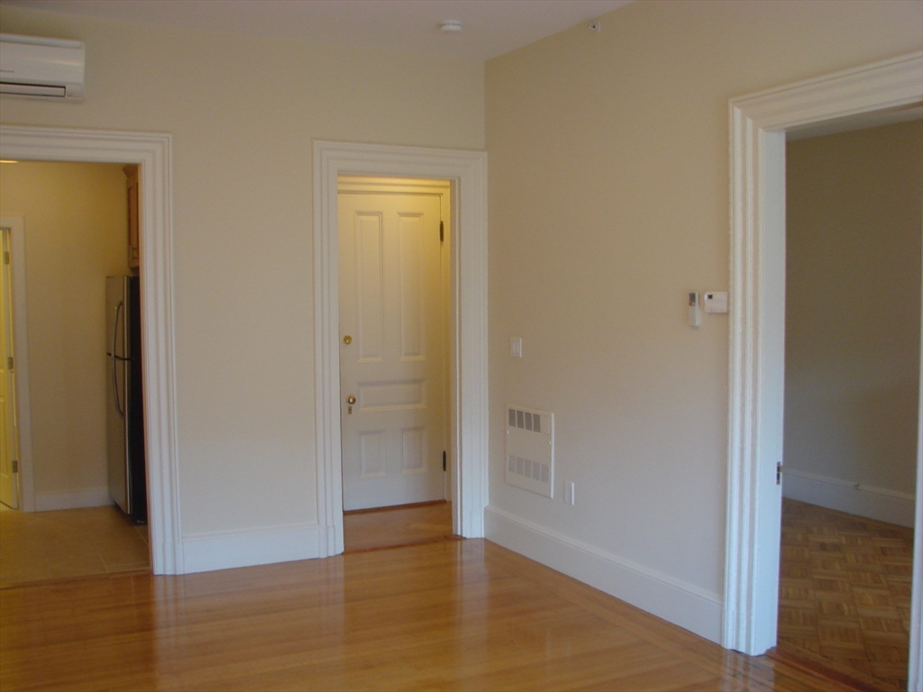 1 bed, 1 bath apartment for rent at 404 Marlborough St Unit 5, Back Bay — photo 8 of 22