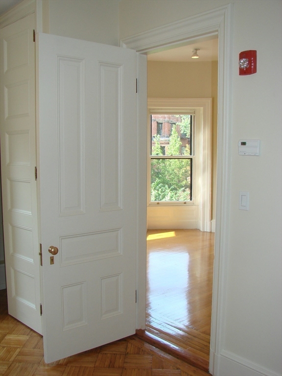 1 bed, 1 bath apartment for rent at 404 Marlborough St Unit 5, Back Bay — photo 11 of 22