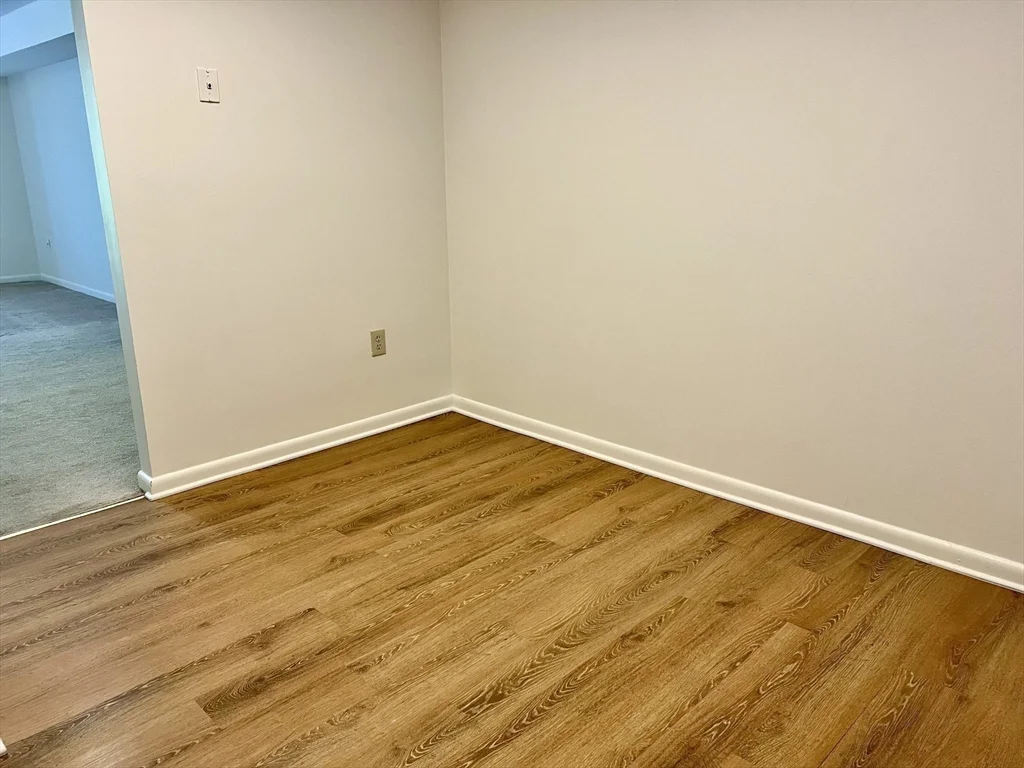 2 bed, 1 bath apartment for rent at 404 Paradise Rd Unit PhJ, Swampscott — photo 14 of 30