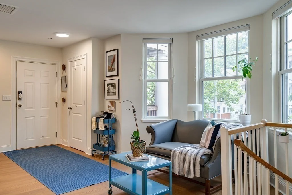 2 bed, 2 bath apartment for rent at 4040 Washington St Unit 1, Roslindale — photo 11 of 42