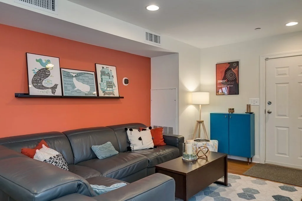 2 bed, 2 bath apartment for rent at 4040 Washington St Unit 1, Roslindale — photo 8 of 42