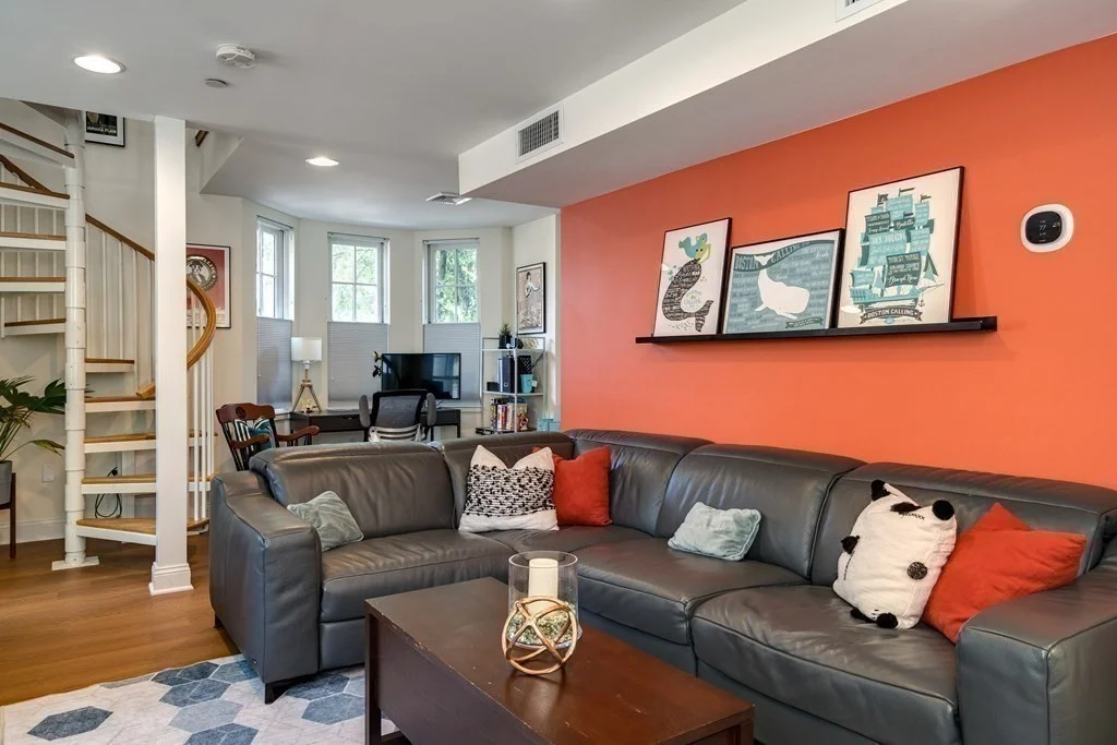 2 bed, 2 bath apartment for rent at 4040 Washington St Unit 1, Roslindale — photo 7 of 42