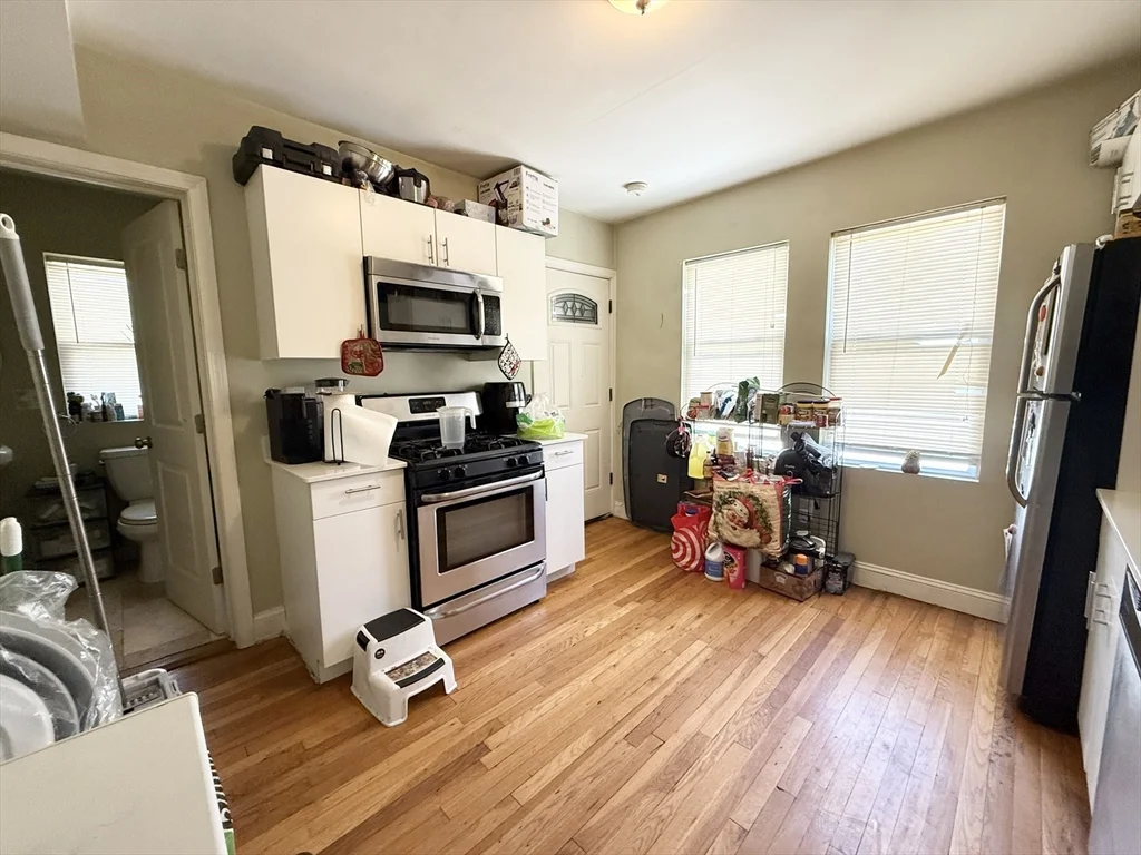 3 bed, 1 bath apartment for rent at 4043 Washington St Unit 3, Jamaica Plain