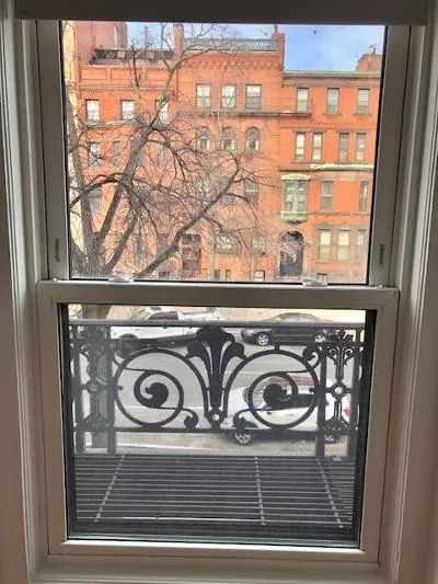 Studio bed, 1 bath apartment for rent at 405 Beacon St Unit 7, Back Bay — photo 6 of 6