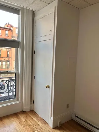 Studio bed, 1 bath apartment for rent at 405 Beacon St Unit 7, Back Bay — photo 4 of 6