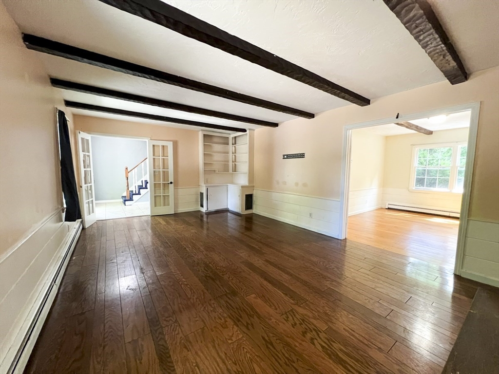 5 bed, 2 bath apartment for rent at 405 Cherry St, Bridgewater — photo 9 of 30