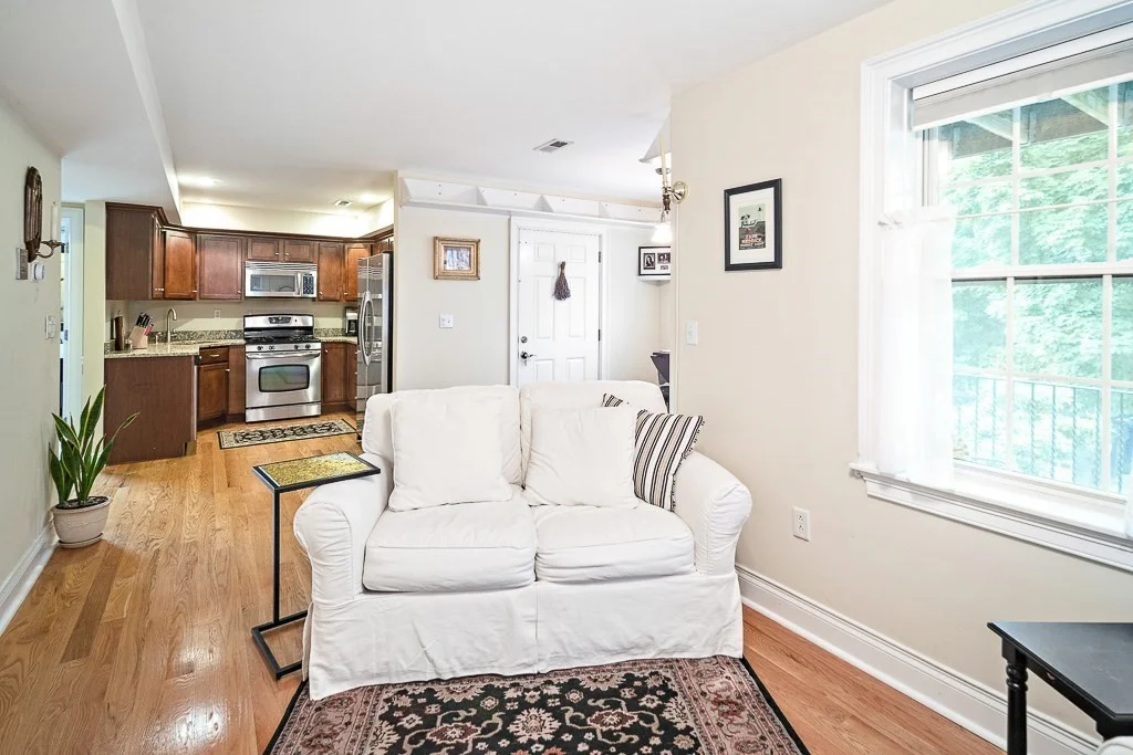 2 bed, 2 bath apartment for rent at 405 E 3rd St Unit 2, South Boston — photo 3 of 18