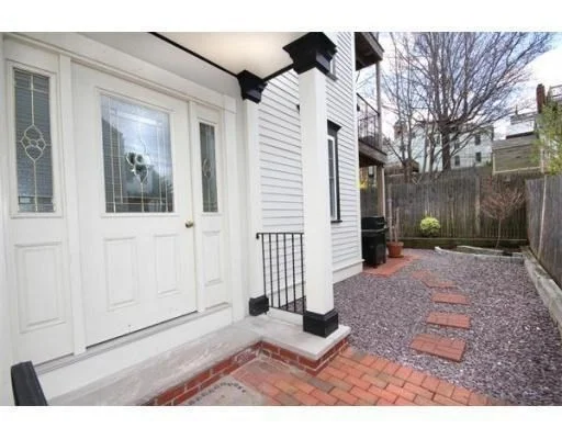 2 bed, 2 bath apartment for rent at 405 E 3rd St Unit 2, South Boston — photo 13 of 18
