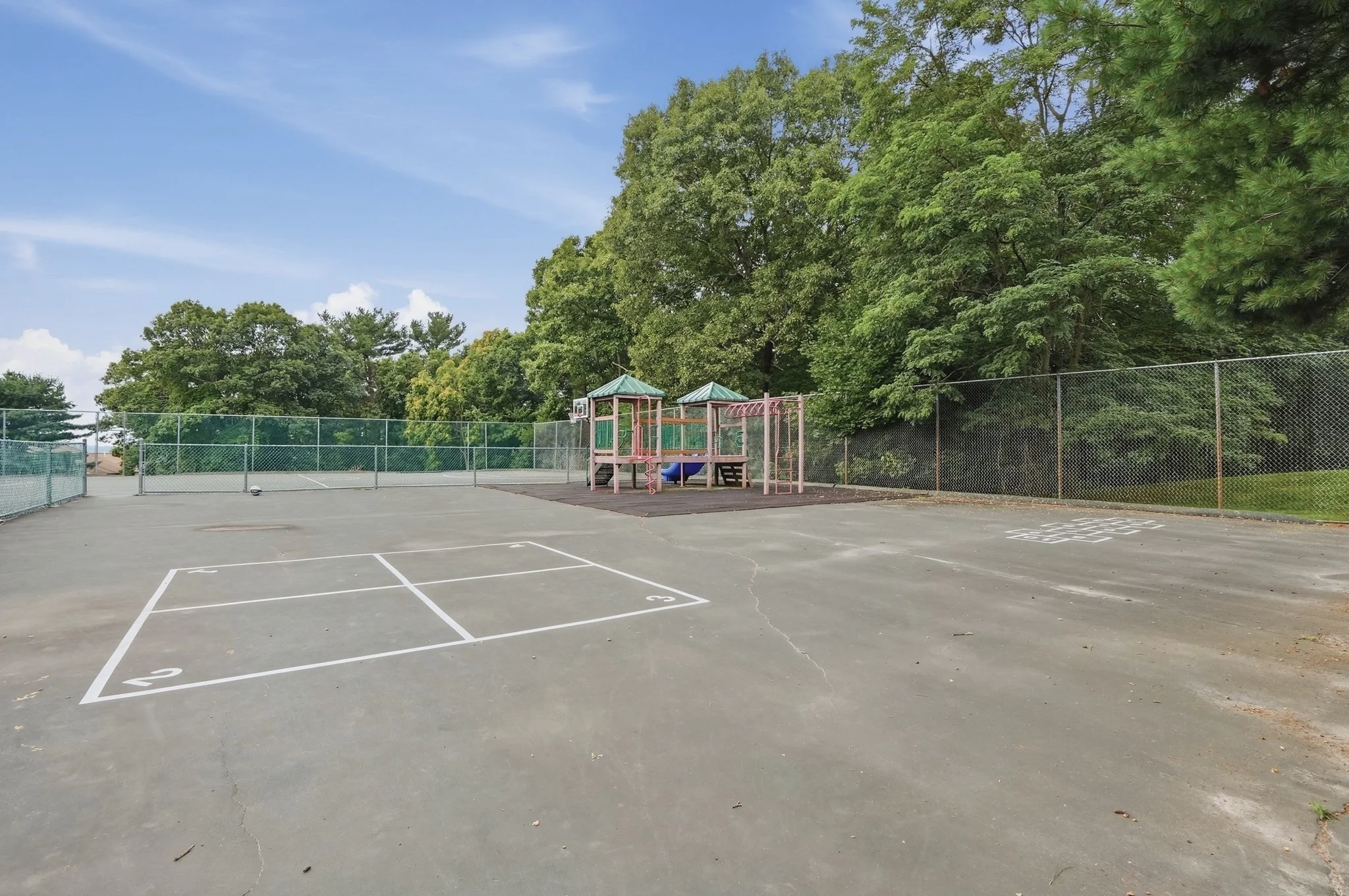 2 bed, 1 bath apartment for rent at 405 Franklin Crossing Rd Unit 405, Franklin — photo 18 of 19
