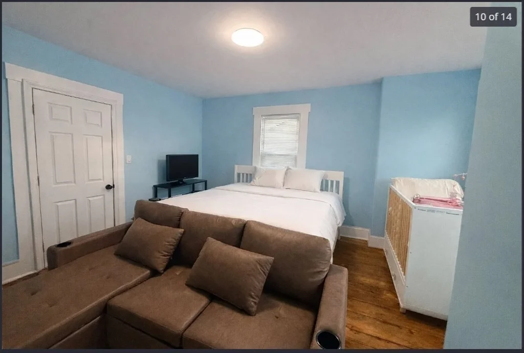 2 bed, 1 bath apartment for rent at 405 Lakeview Ave Unit 2, Lowell — photo 10 of 14