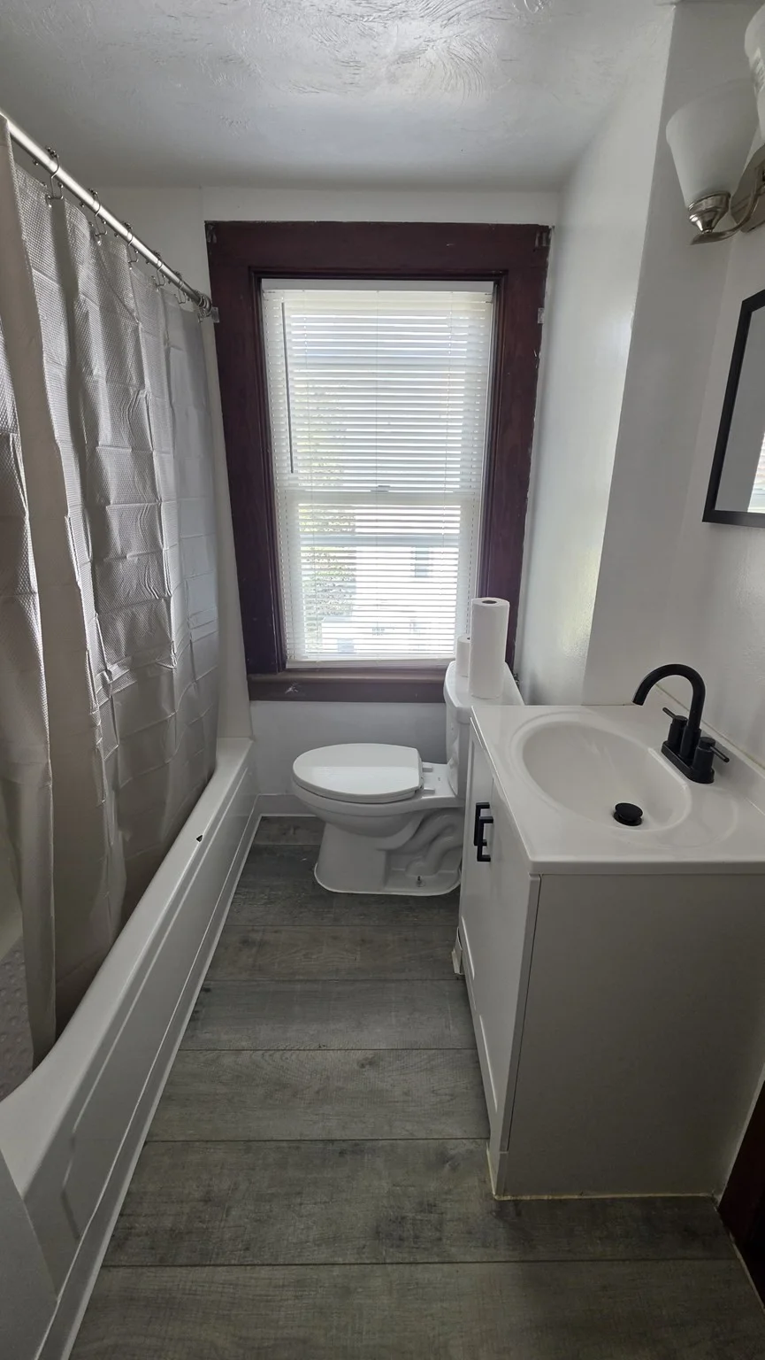 3 bed, 1 bath apartment for rent at 405 Weir Unit 3, Taunton — photo 9 of 17