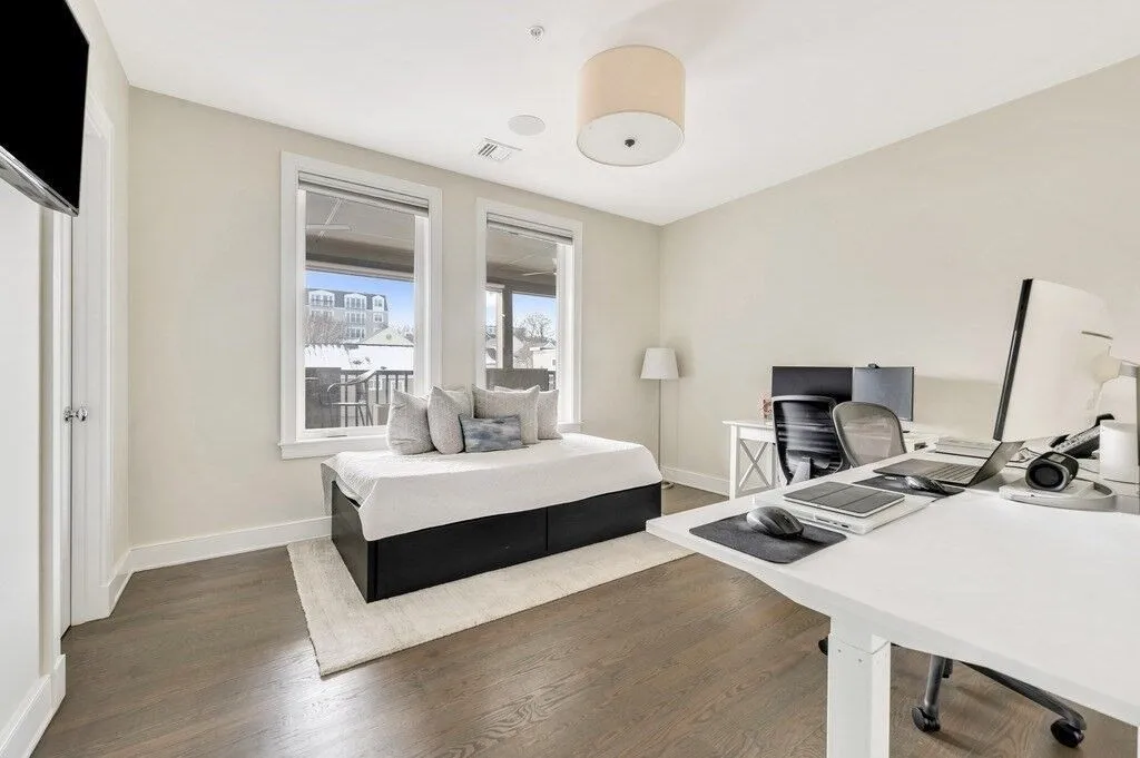 2 bed, 2 bath apartment for rent at 405 West First Unit 303, South Boston — photo 9 of 11