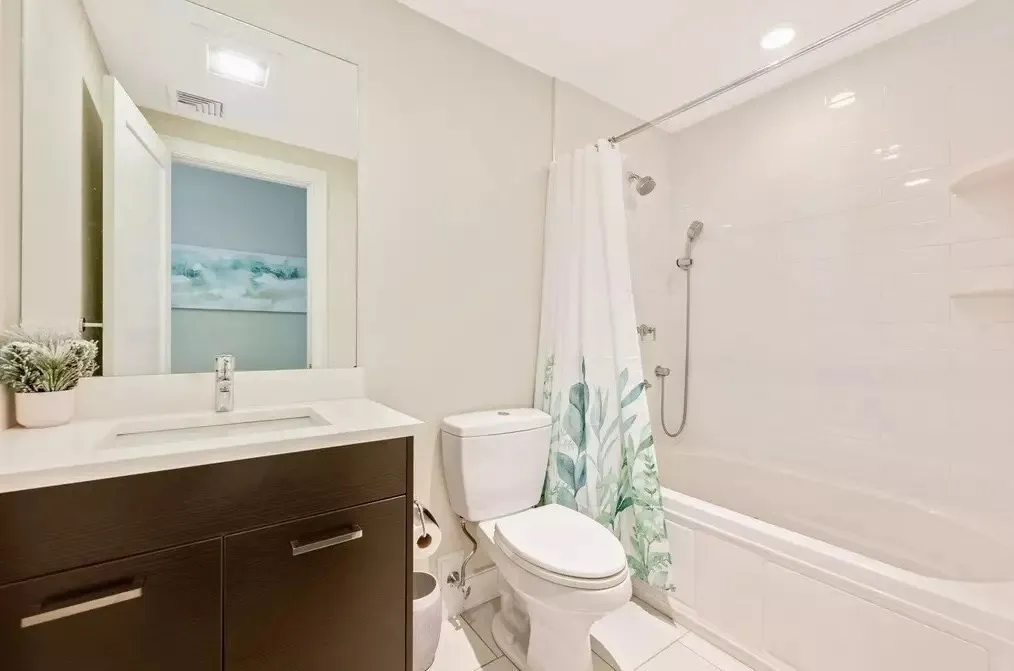 2 bed, 2 bath apartment for rent at 405 West First Unit 303, South Boston — photo 10 of 11