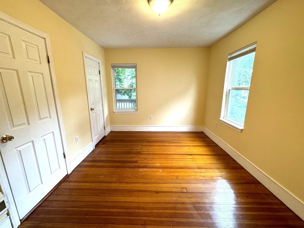 2 bed, 1 bath apartment for rent at 4057 Washington St Unit 2, Roslindale — photo 11 of 26