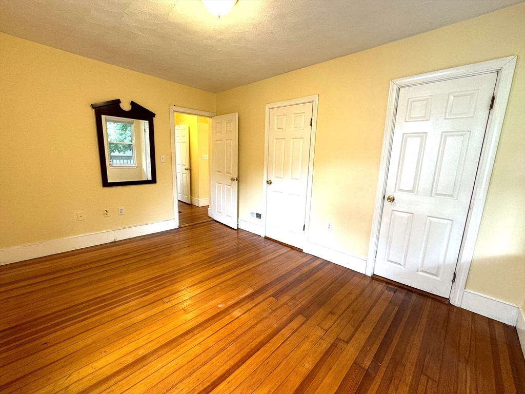 2 bed, 1 bath apartment for rent at 4057 Washington St Unit 2, Roslindale — photo 10 of 26