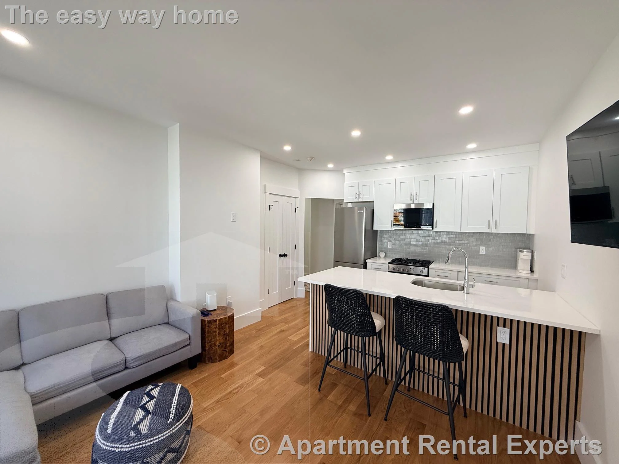 3 bed, 2 bath apartment for rent at 406 Columbia St Unit 1, Central Square — photo 27 of 27