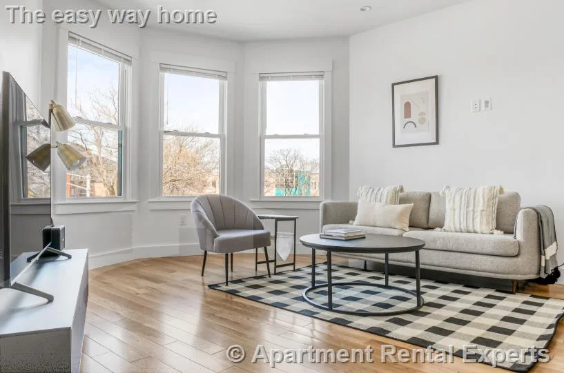 3 bed, 2 bath apartment for rent at 406 Columbia St Unit 3, Central Square — photo 15 of 16
