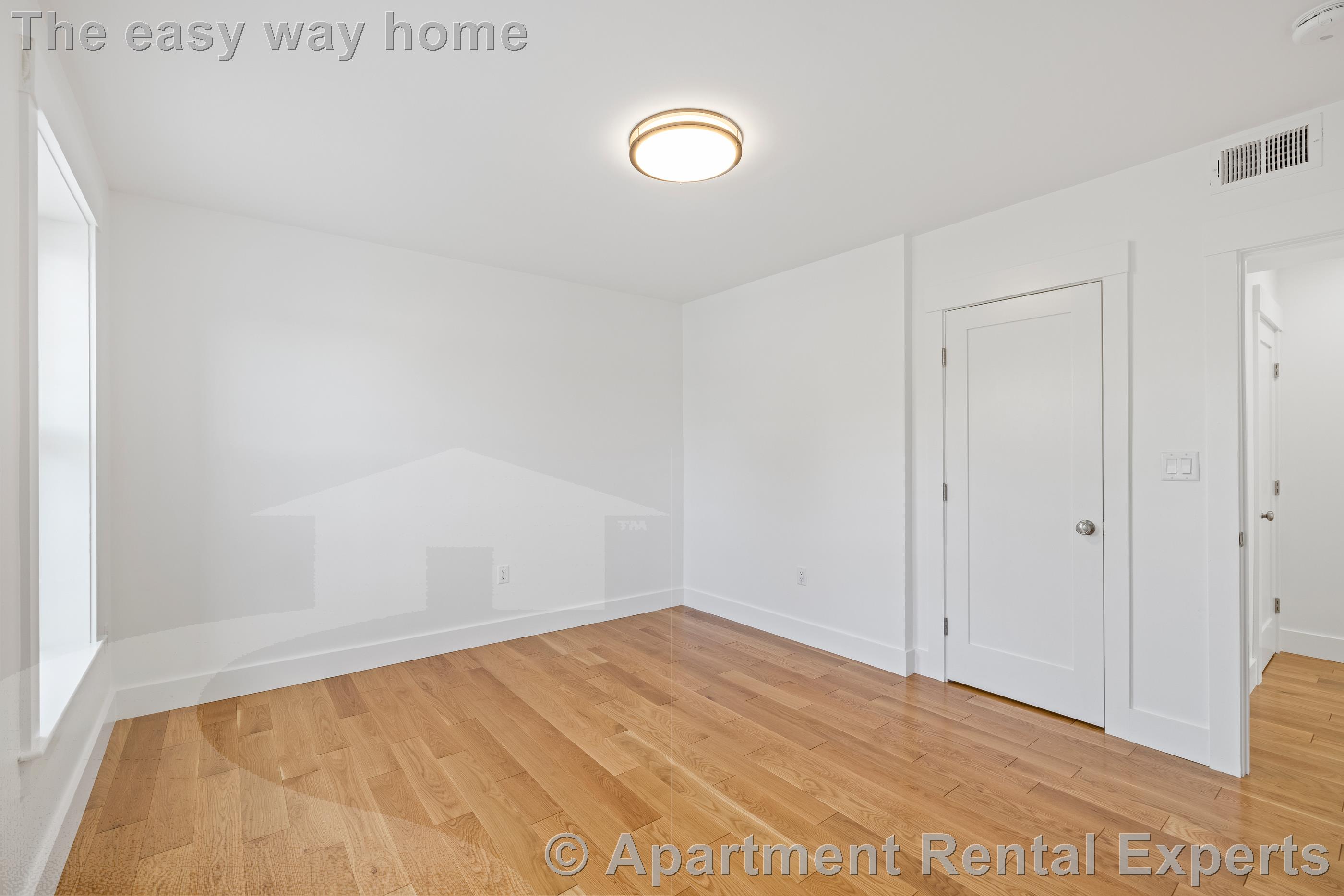 3 bed, 2 bath apartment for rent at 406 Columbia St Unit 4, Central Square — photo 16 of 21