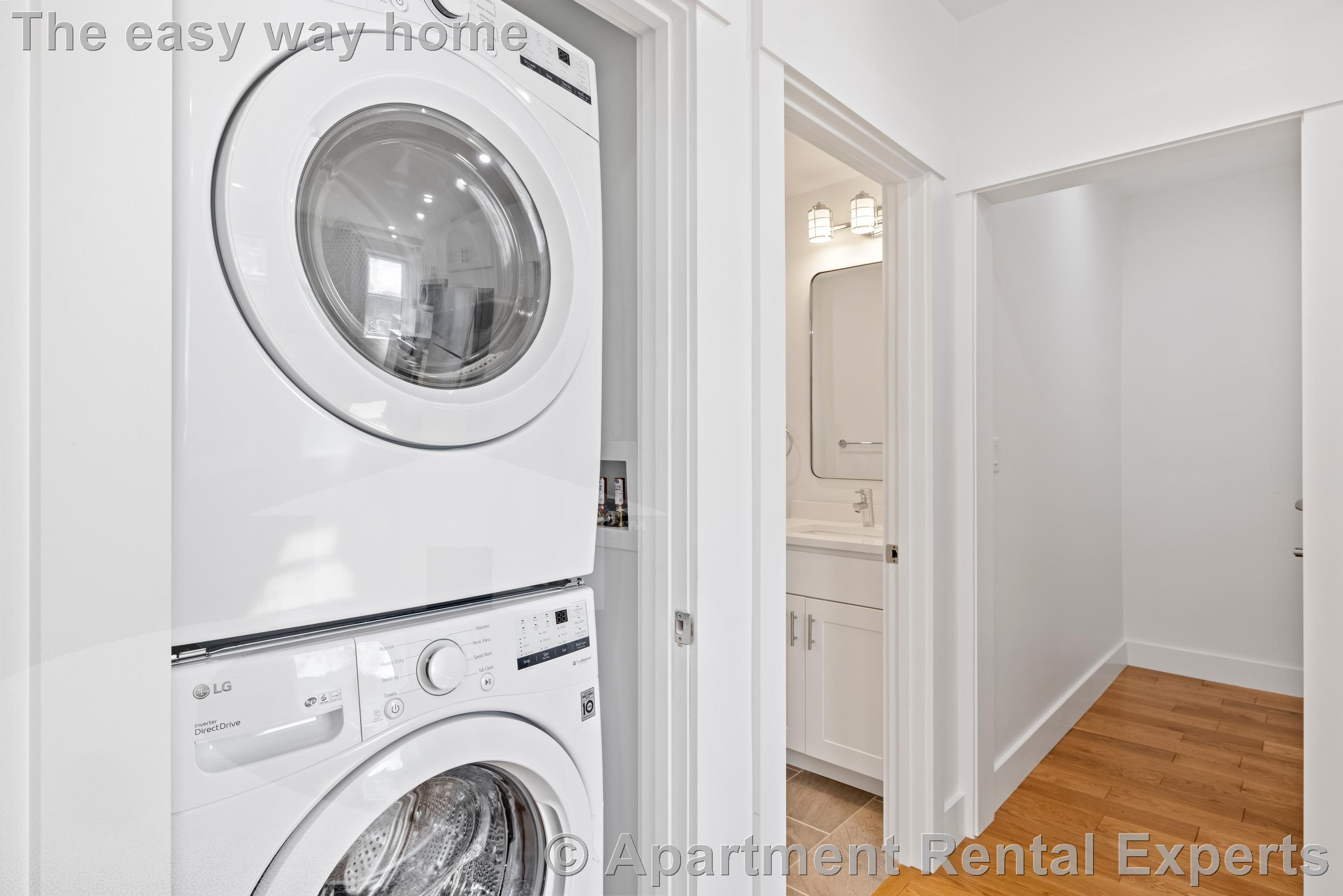 3 bed, 2 bath apartment for rent at 406 Columbia St Unit 4, Central Square — photo 6 of 21