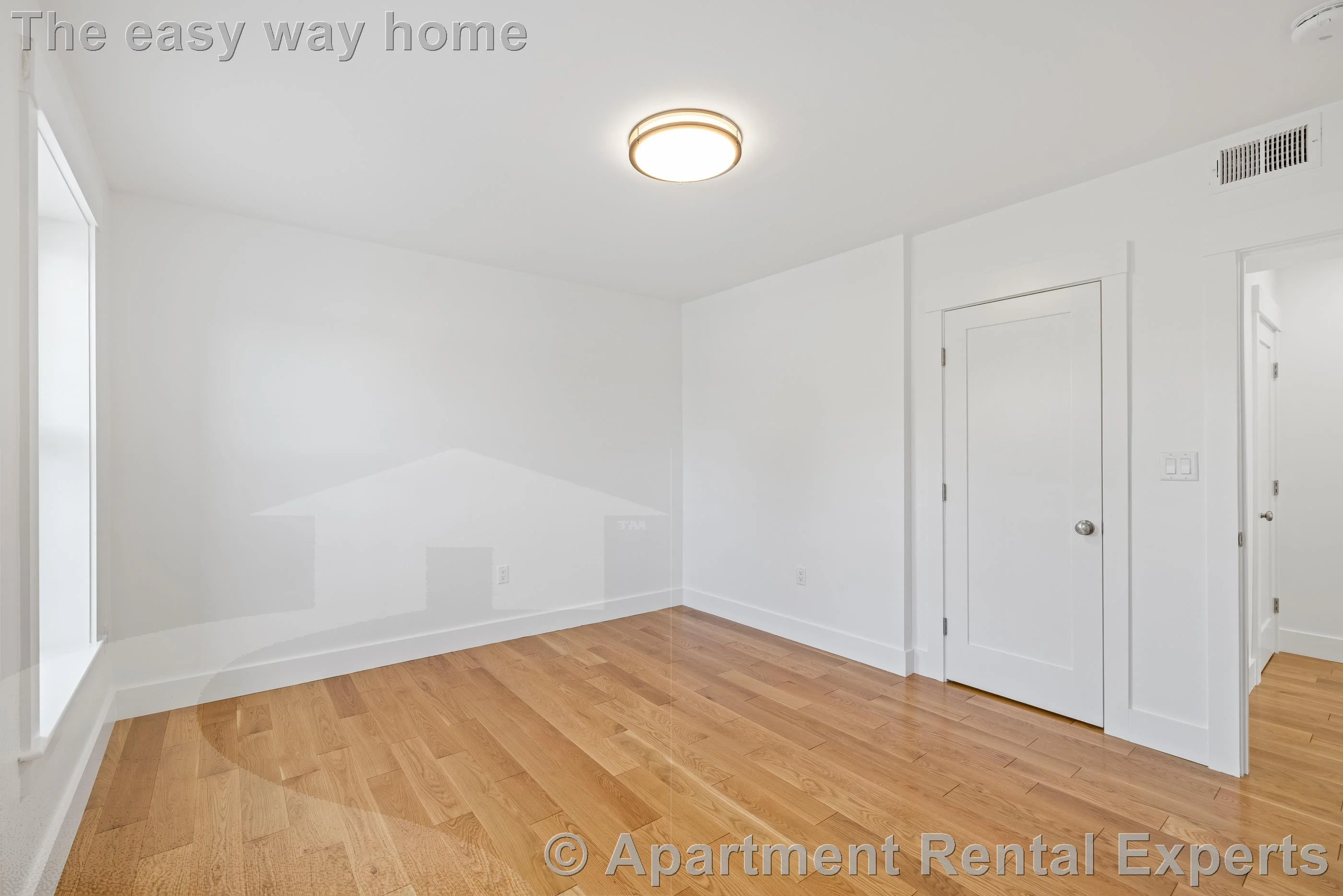 3 bed, 2 bath apartment for rent at 406 Columbia St Unit 6, Central Square — photo 16 of 20