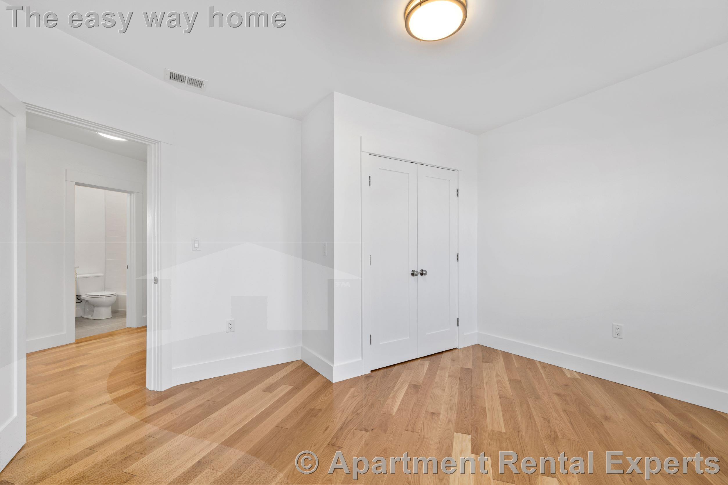 3 bed, 2 bath apartment for rent at 406 Columbia St Unit 7, Central Square — photo 14 of 17