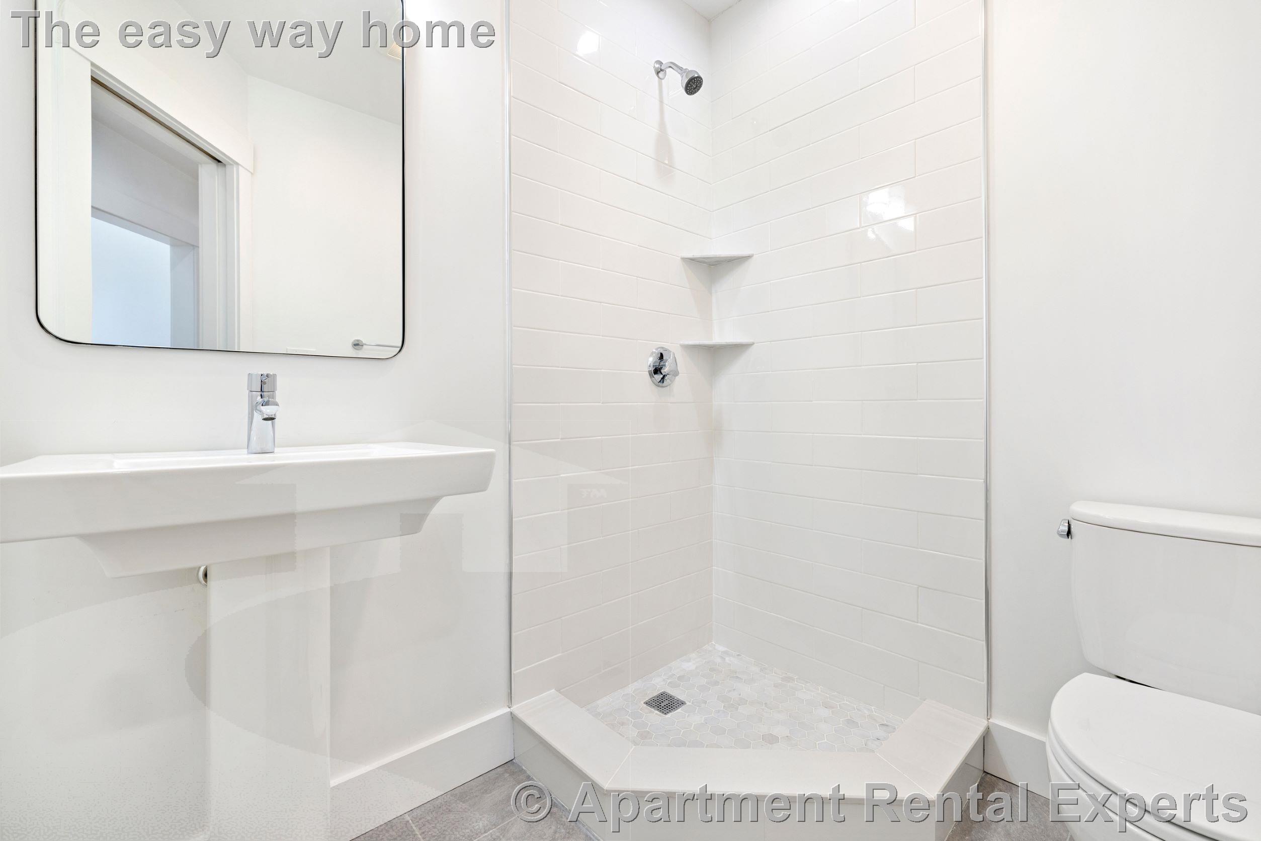 3 bed, 2 bath apartment for rent at 406 Columbia St Unit 7, Central Square — photo 8 of 17