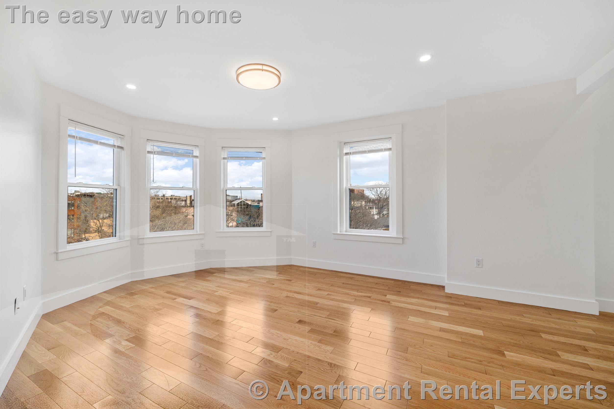3 bed, 2 bath apartment for rent at 406 Columbia St Unit 7, Central Square