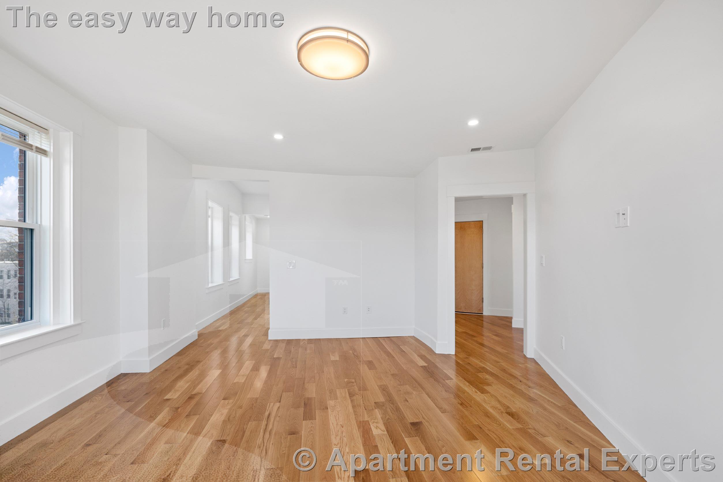 3 bed, 2 bath apartment for rent at 406 Columbia St Unit 7, Central Square — photo 3 of 17