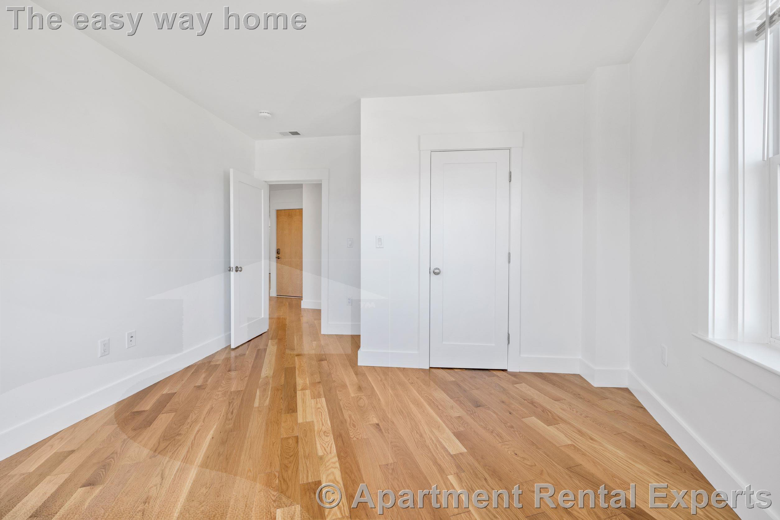 3 bed, 2 bath apartment for rent at 406 Columbia St Unit 7, Central Square — photo 12 of 17