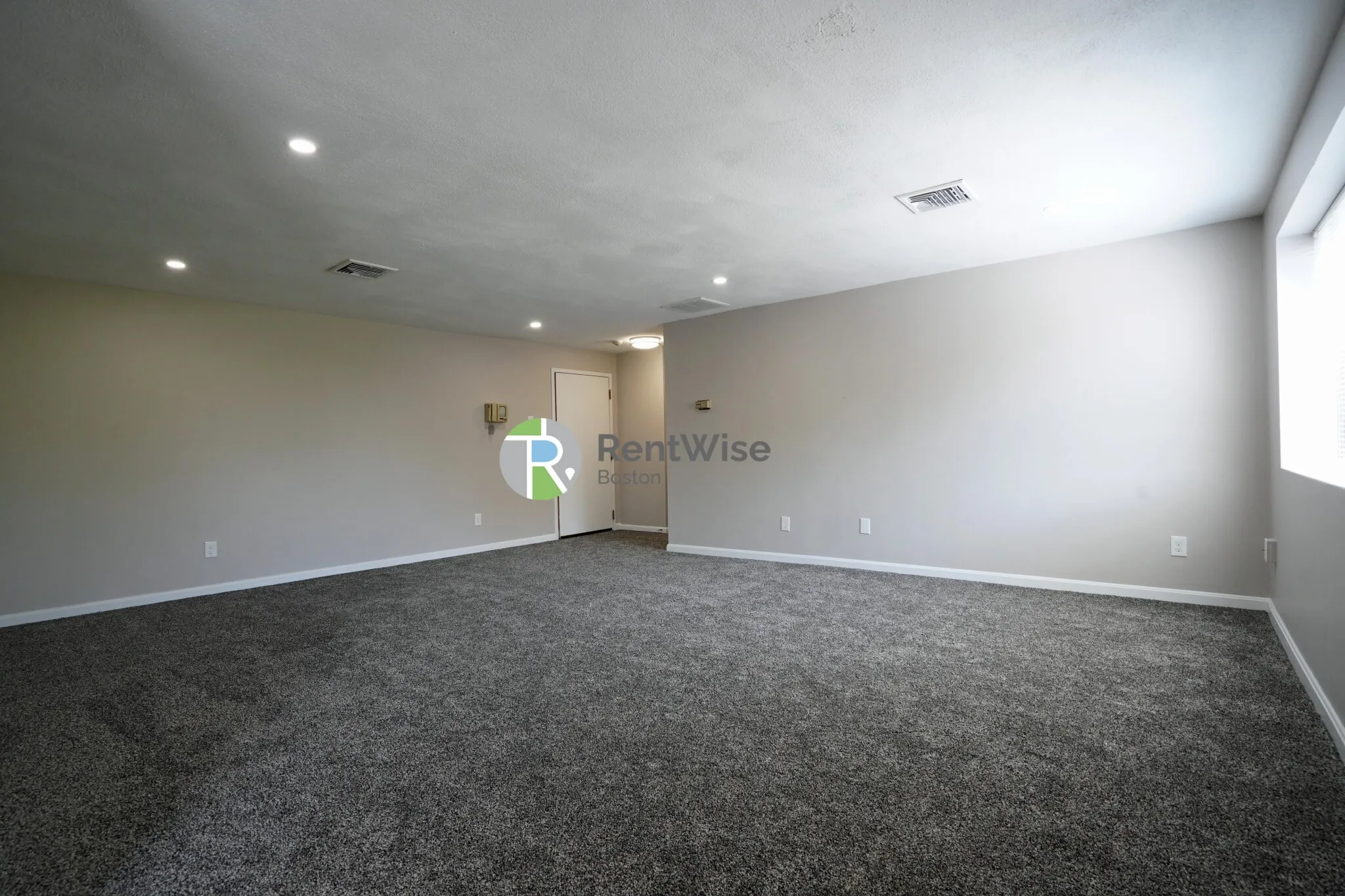 2 bed, 1.5 bath apartment for rent at 406 Langley Rd Unit 202, Thompsonville — photo 2 of 25