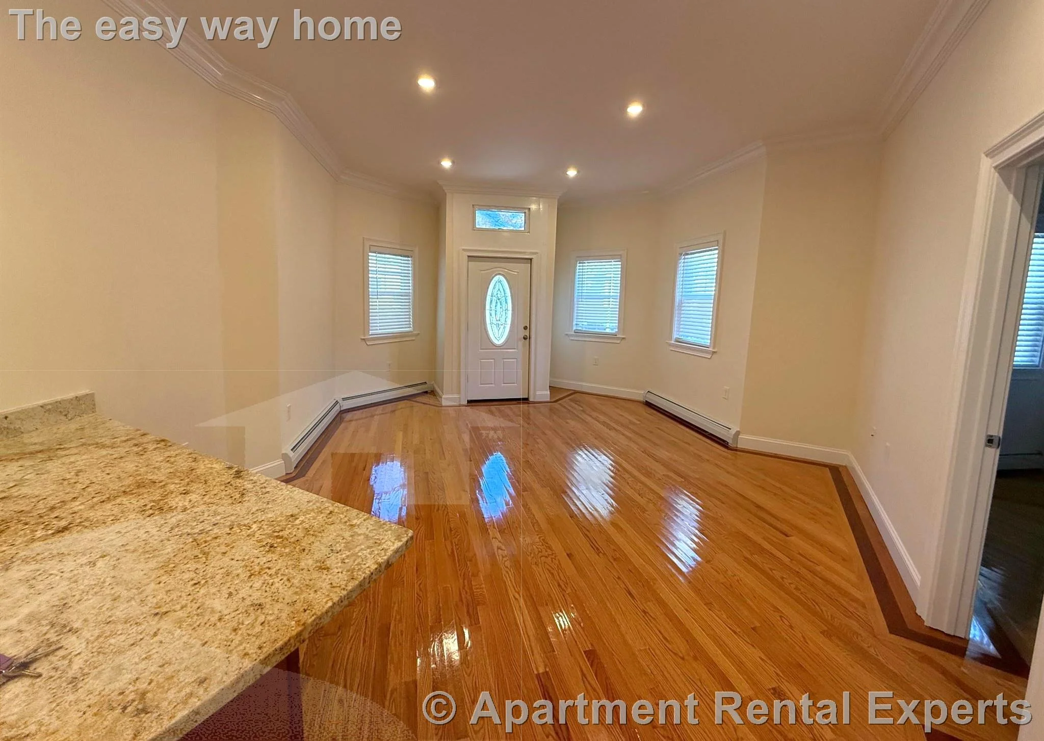 3 bed, 2 bath apartment for rent at 406 Medford St Unit 1, Winter Hill — photo 5 of 19