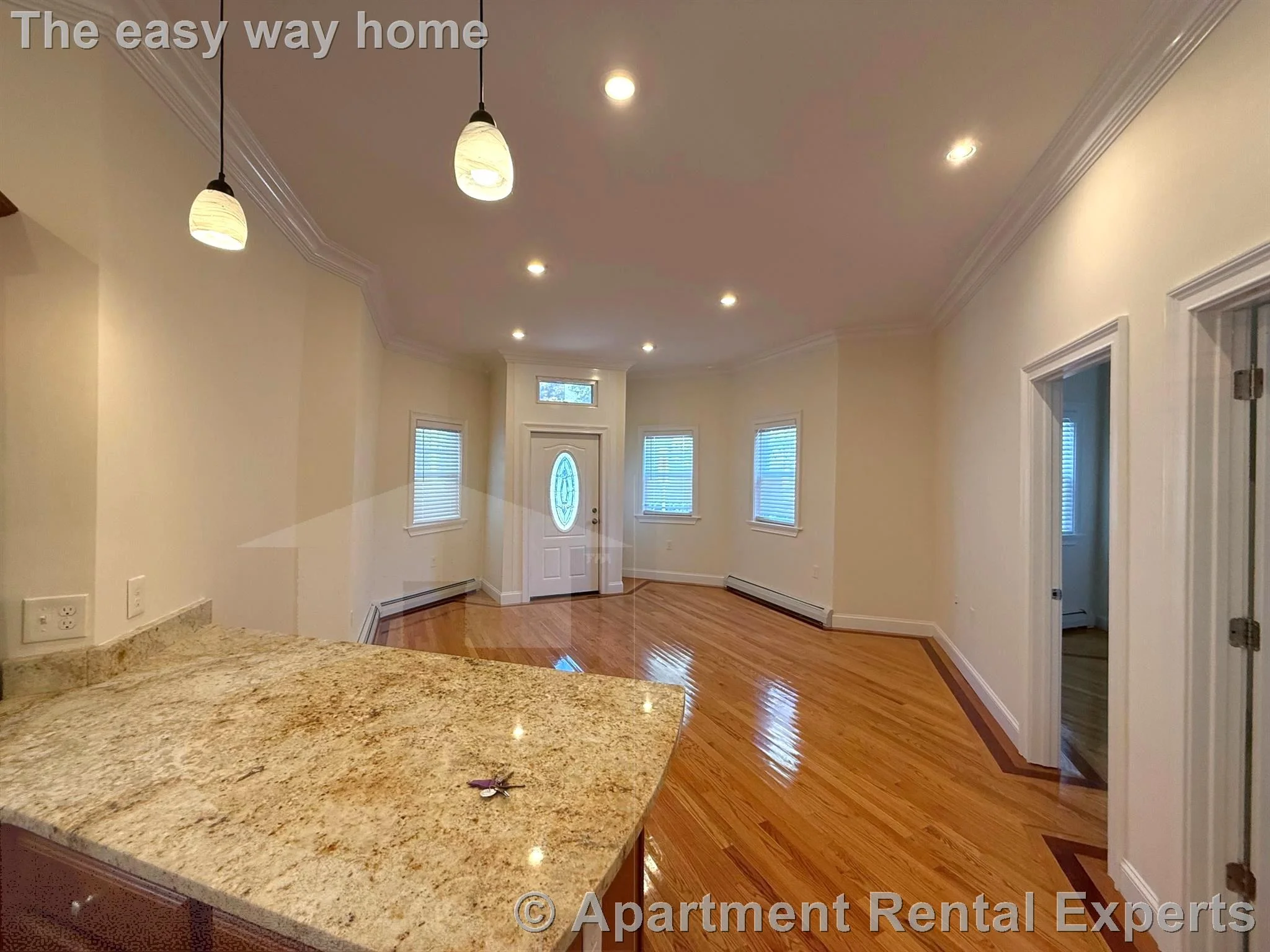 3 bed, 2 bath apartment for rent at 406 Medford St Unit 1, Winter Hill — photo 4 of 19