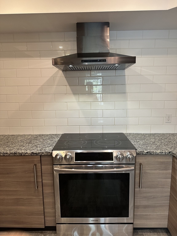 1 bed, 1 bath apartment for rent at 406 Paradise Rd Unit 1N, Swampscott — photo 5 of 36