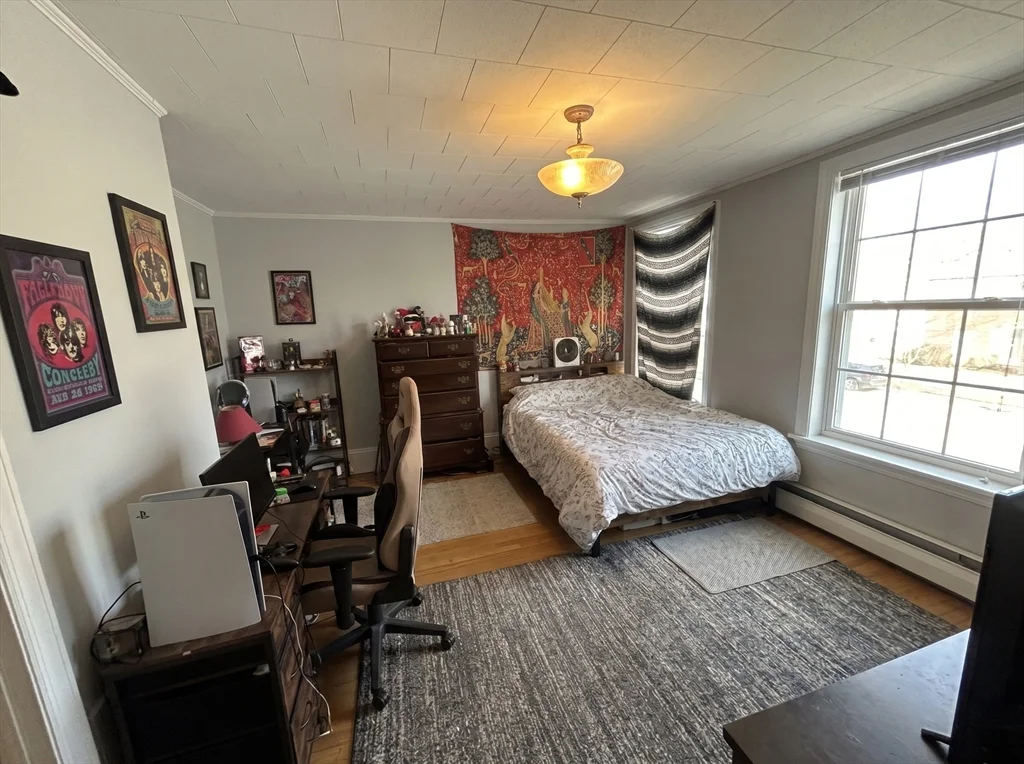 3 bed, 2 bath apartment for rent at 407 Main Unit C, Medford — photo 23 of 26