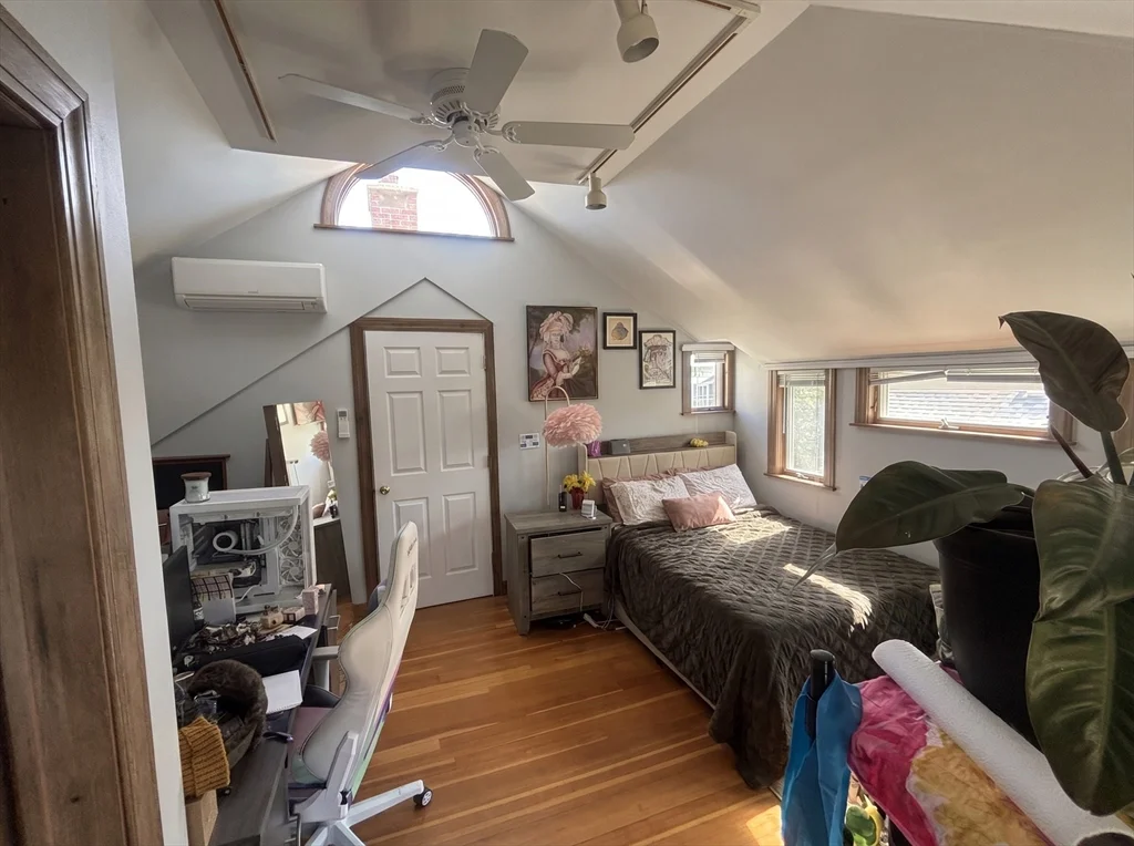 3 bed, 2 bath apartment for rent at 407 Main Unit C, Medford — photo 13 of 26