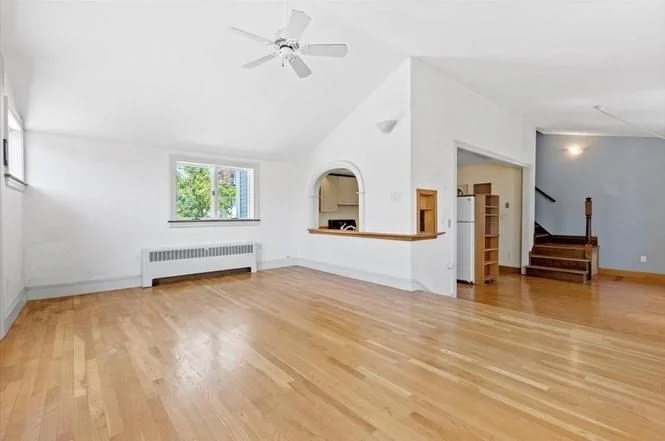 3 bed, 2 bath apartment for rent at 407 Main Unit C, Medford