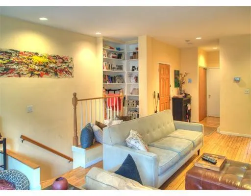 2 bed, 1.5 bath apartment for rent at 407 Marlborough St Unit 1A, Back Bay — photo 5 of 28