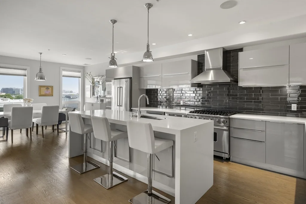 2 bed, 2 bath apartment for rent at 407 W 1st Unit 302, South Boston — photo 21 of 29