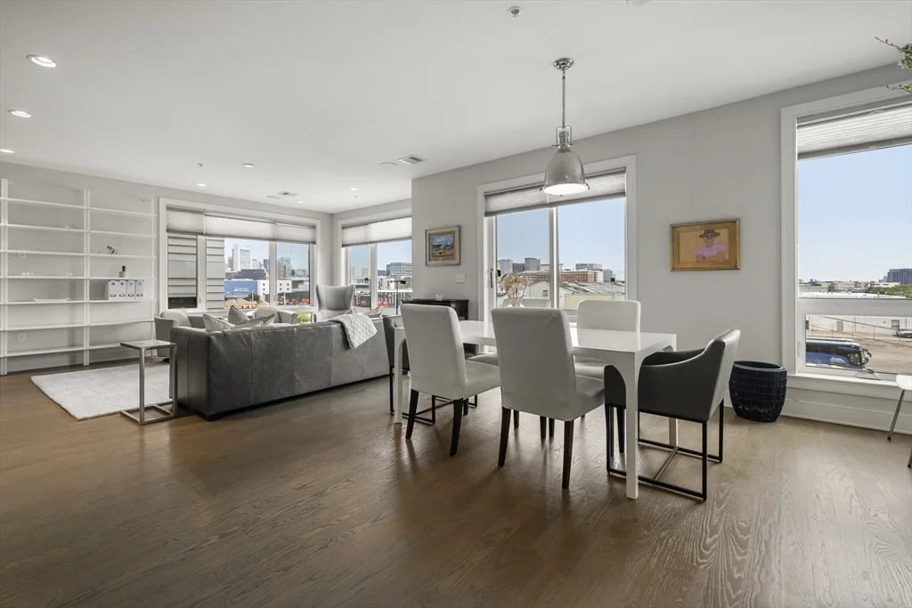 2 bed, 2 bath apartment for rent at 407 W 1st Unit 302, South Boston — photo 16 of 29