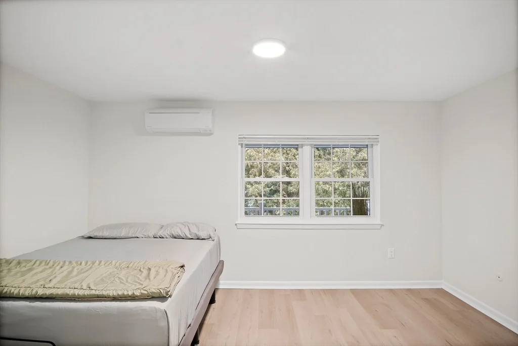 2 bed, 1 bath apartment for rent at 407 Washington St Unit 2, Westwood — photo 9 of 17