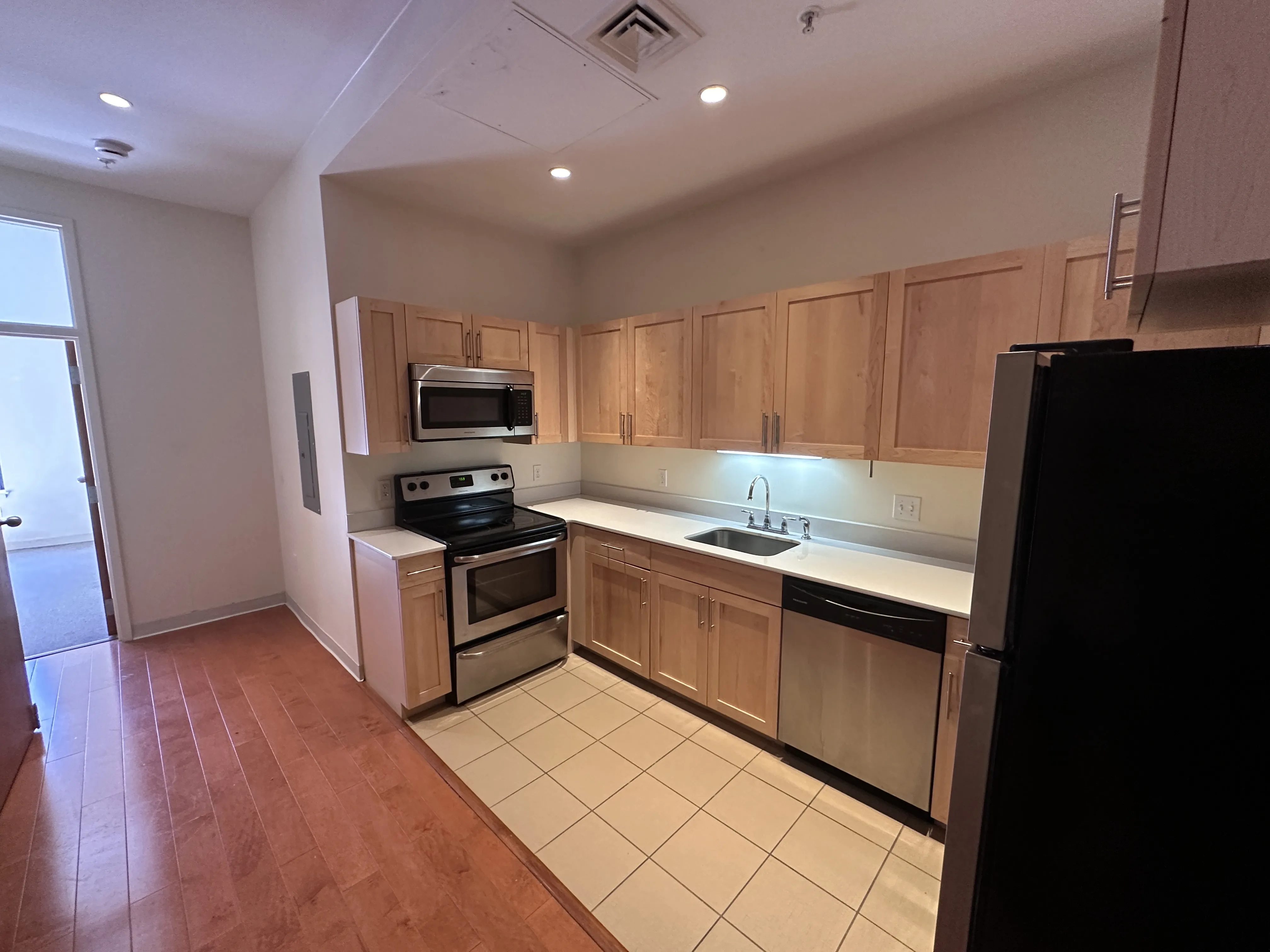 1 bed, 1 bath apartment for rent at 407 Washington St Unit 403, Boston Downtown — photo 3 of 11