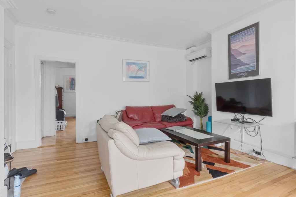 1 bed, 1 bath apartment for rent at 407A Broadway Unit 2, Harvard Square — photo 6 of 8