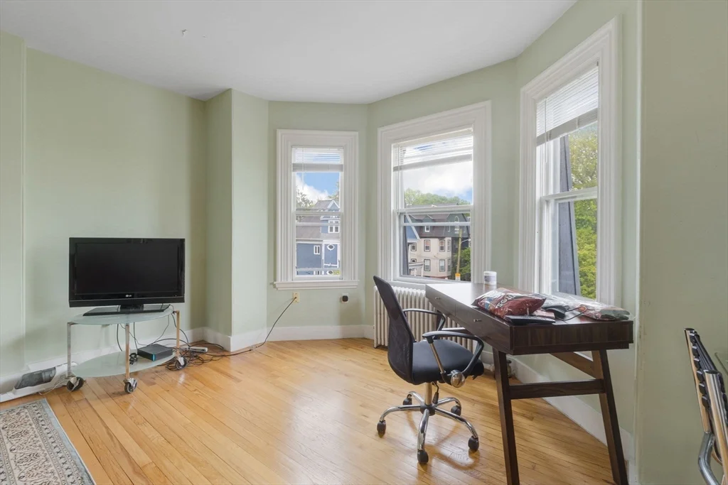 1 bed, 1 bath apartment for rent at 407A Broadway Unit 3, Harvard Square — photo 6 of 8
