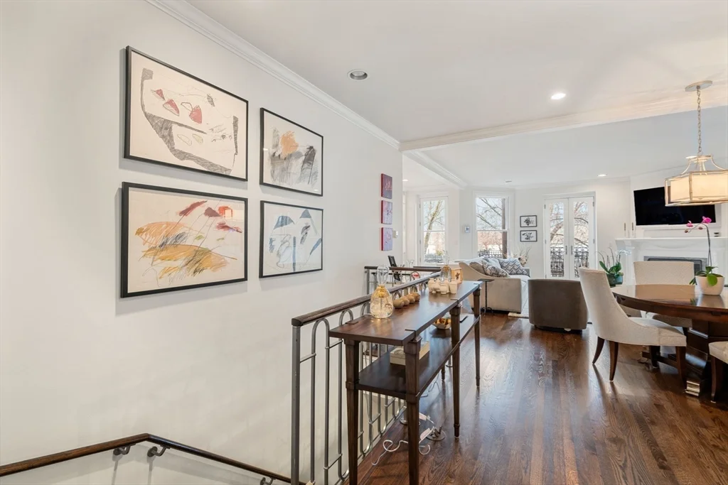 3 bed, 3 bath apartment for rent at 408 Beacon St Unit 1, Back Bay — photo 11 of 31
