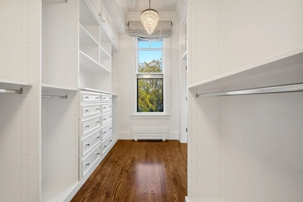 3 bed, 2 bath apartment for rent at 408 Beacon St Unit 2, Back Bay — photo 23 of 32