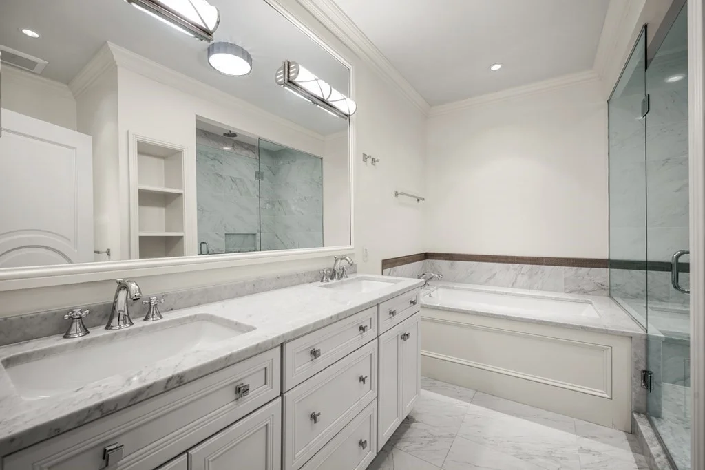 3 bed, 2 bath apartment for rent at 408 Beacon St Unit 2, Back Bay — photo 25 of 32