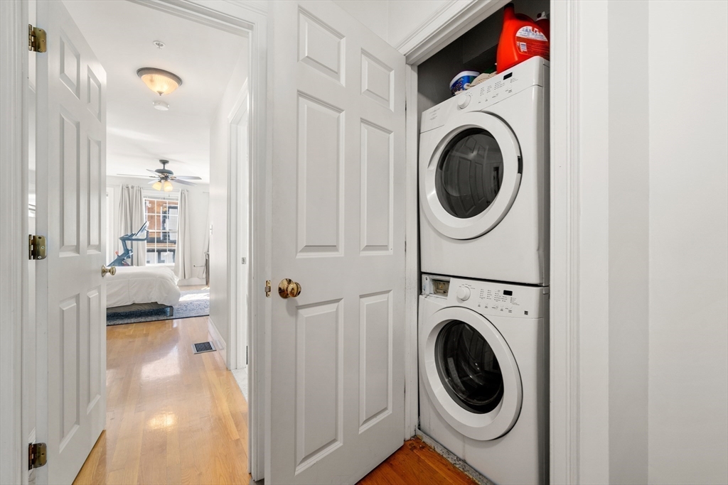 3 bed, 2 bath apartment for rent at 408 E Third Unit 3, South Boston — photo 16 of 23